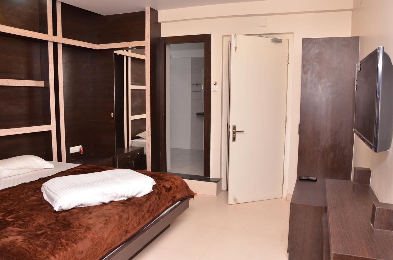 Hotel Mohini Royal Jharsuguda Exterior foto